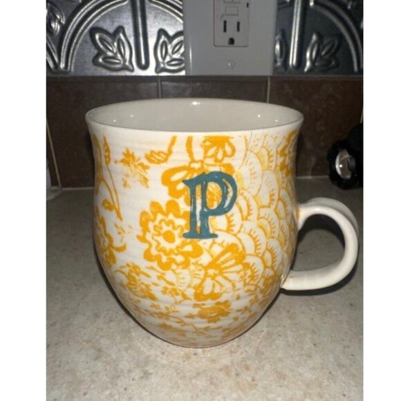 ANTHROPOLOGIE Homegrown Letter "p" Monogram Initial Mug - Picture 1 of 8